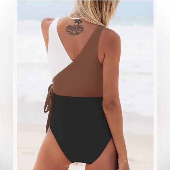CUPSHE BROWN WHITE BLACK COLORBLOCK WAIST TIE ONE PIECE SWIMSUIT SIZE LARGE NWT - Picture 2 of 2
